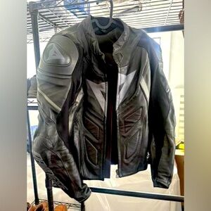 Dianese Aveo D1 Leather Motorcycle Jacket